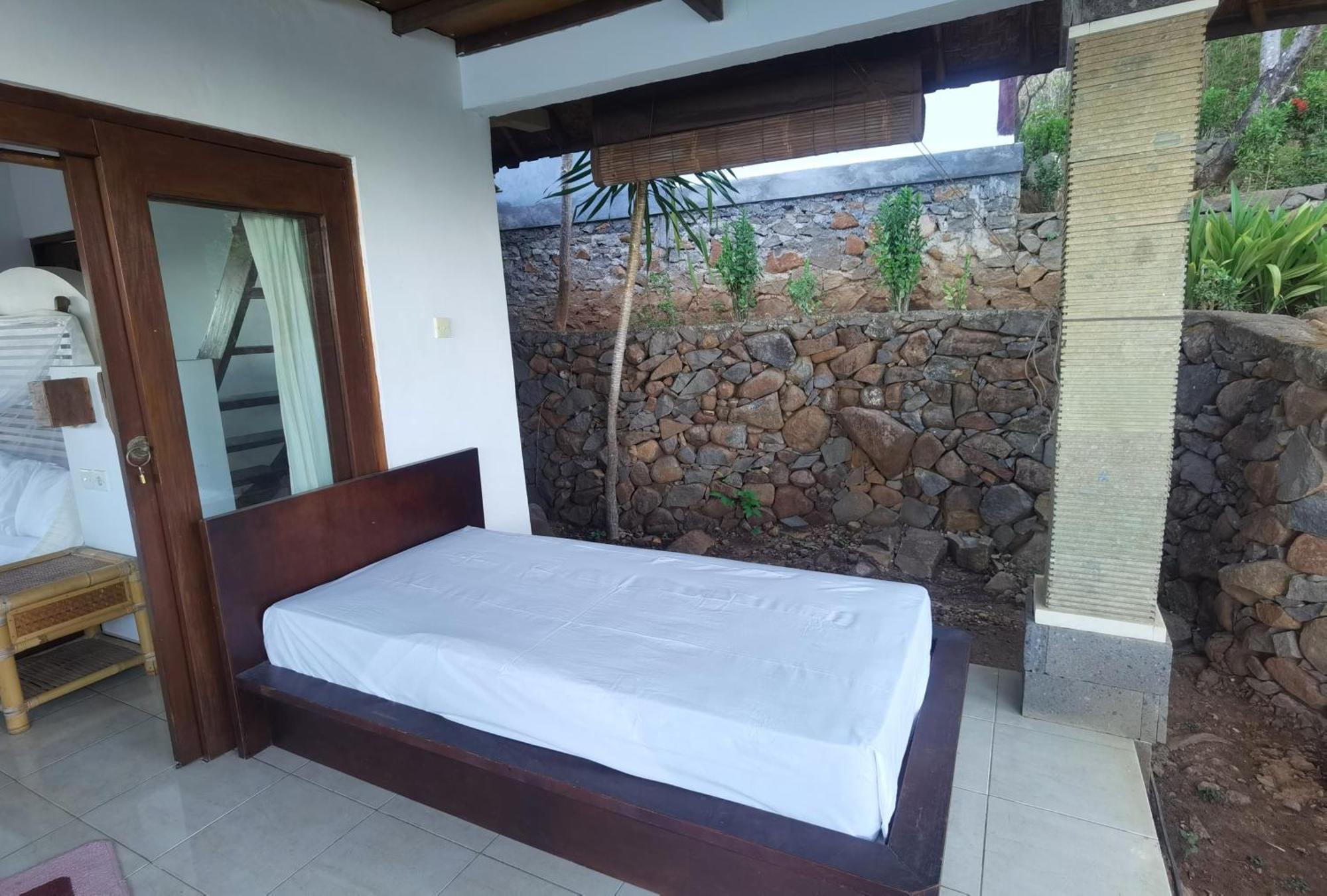 Wawa Wewe Rock Hotel Amed  Luaran gambar